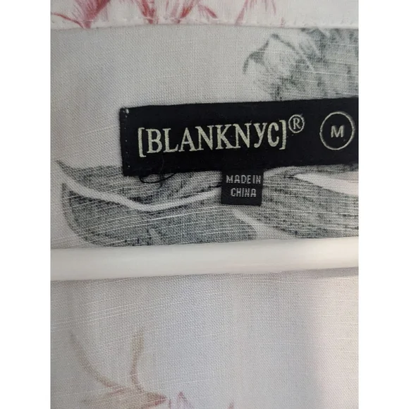 Women's size Medium Blank Nyc Floral romper White, Green & pink - Picture 4 of 9